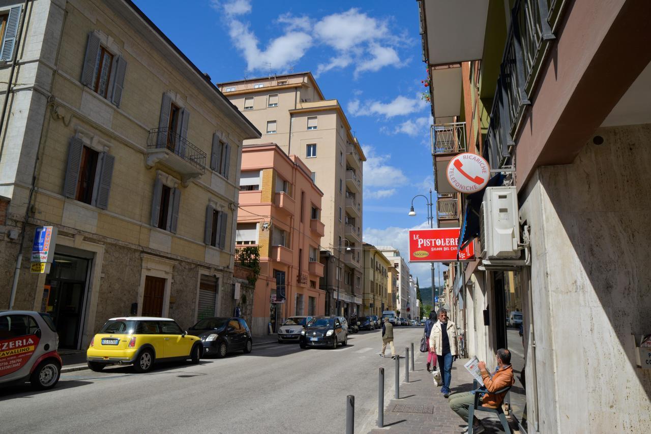 Casa Malena Acomodação com café da manhã Ascoli Piceno Exterior foto